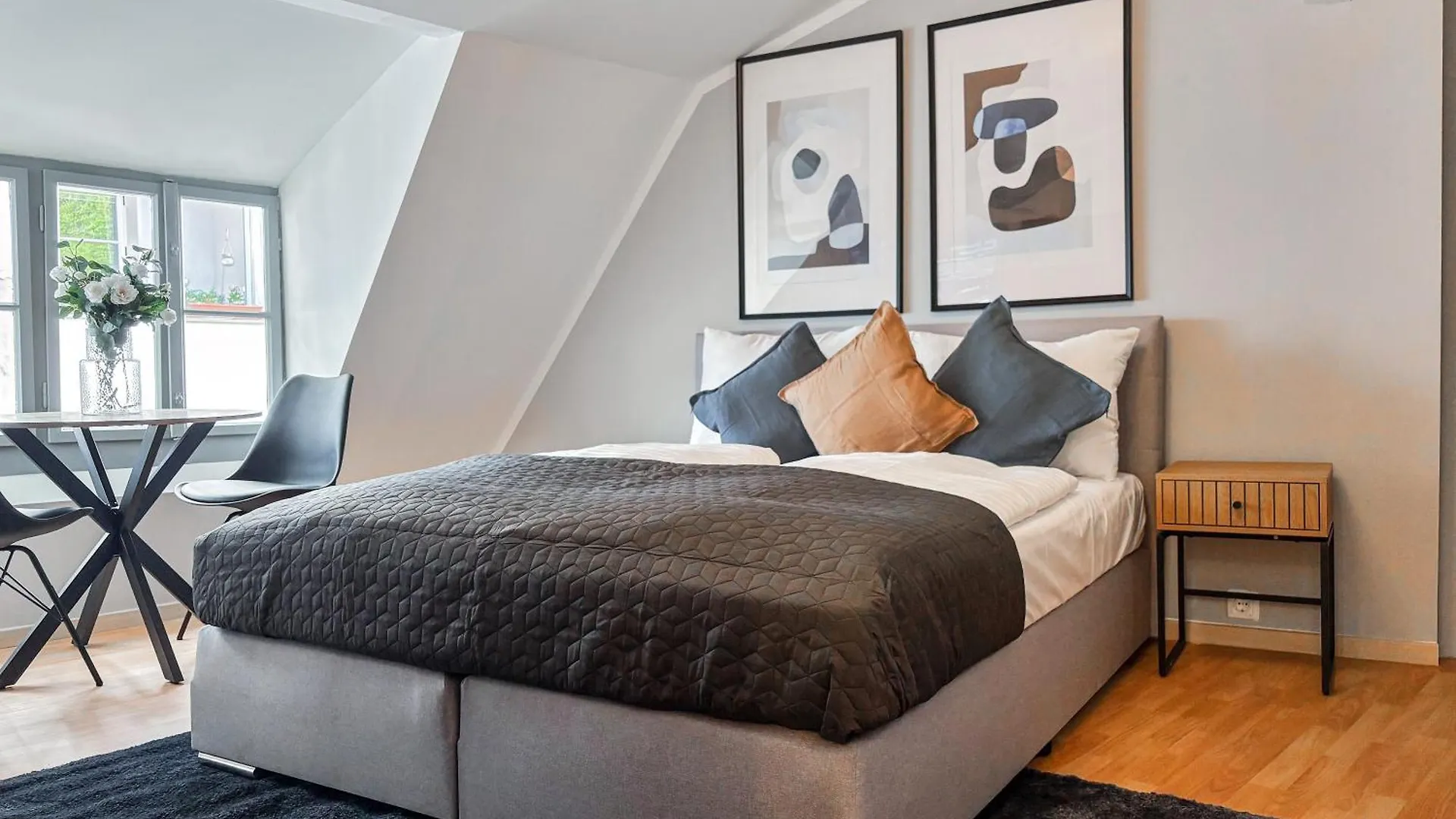 Modern Living I 2 Min To Metro I Wifi Austria
